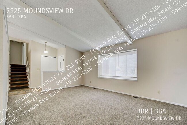 Foto del edificio - 7925 Moundsview Dr