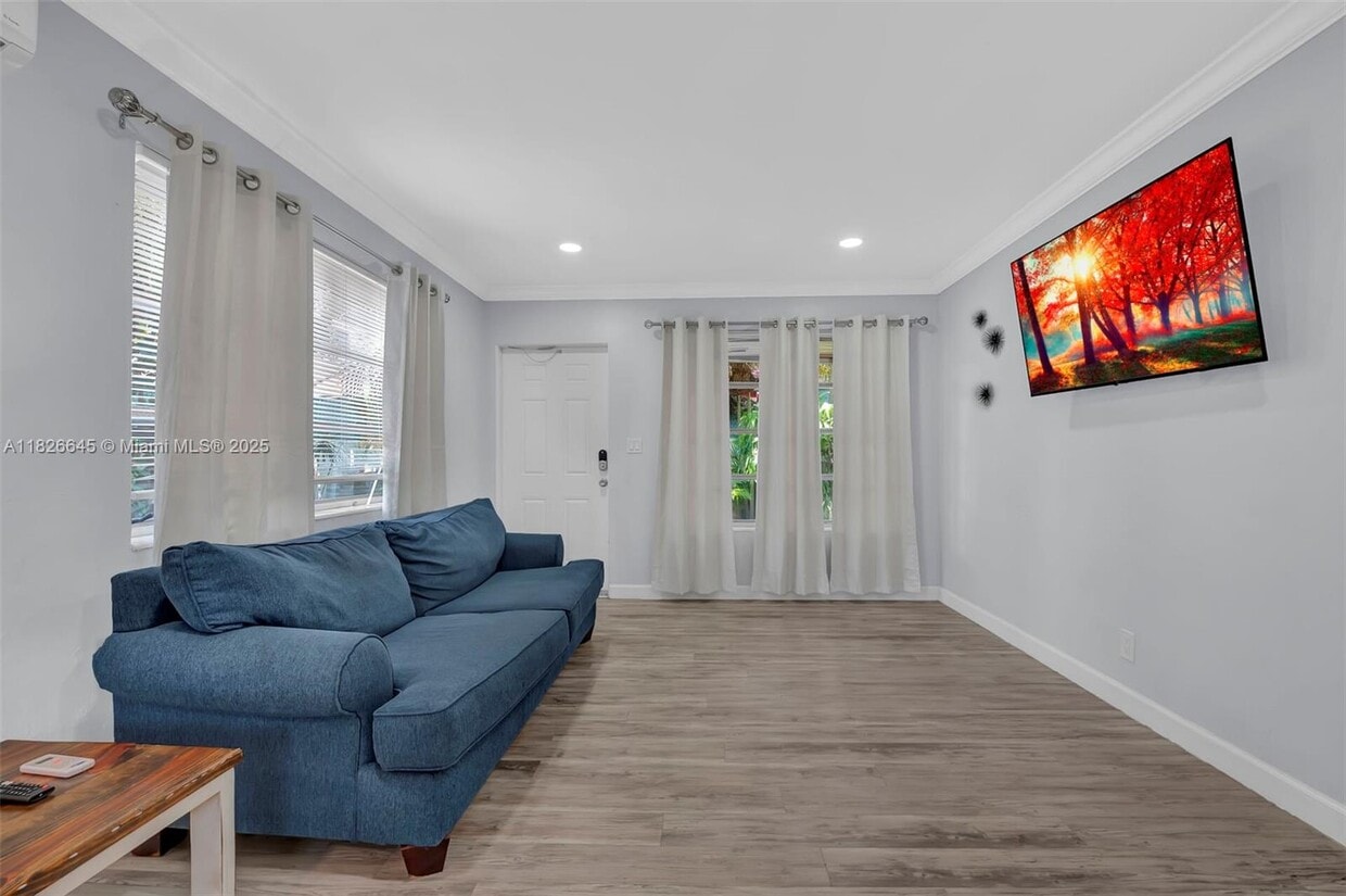 Foto principal - 1716 SW 11th Ct