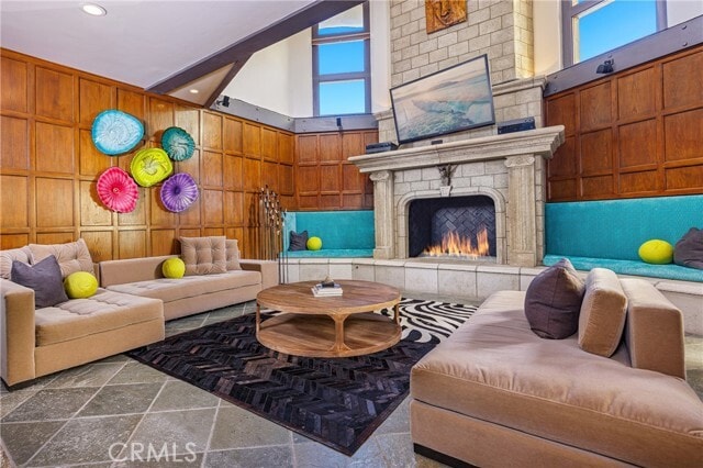 Foto principal - 266 Canyon Acres Dr