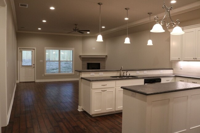 Building Photo - 3417 Cottage Ct