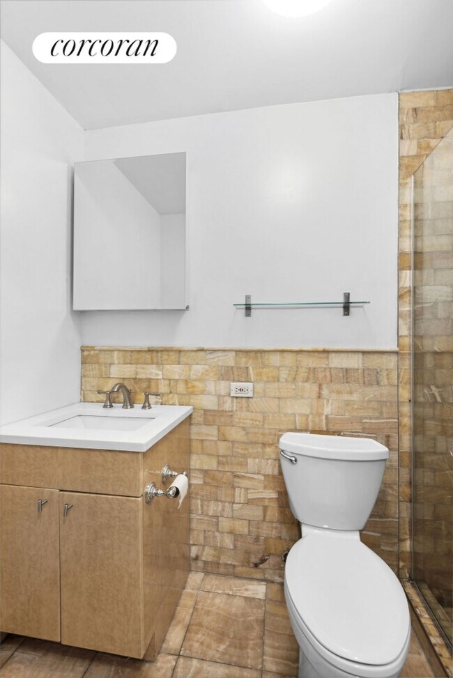 Foto del edificio - 237 E 24th St