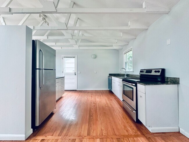 Foto del edificio - 129 Sheldon Terrace