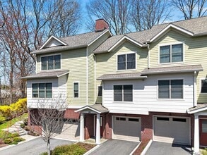 Building Photo - 280 Boulder Ridge Rd