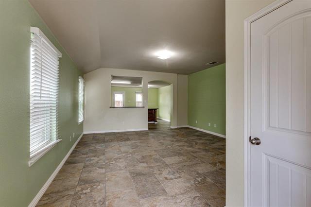 Building Photo - 1221 Rainer Dr