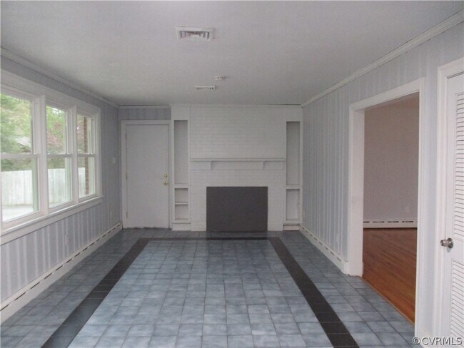 Foto del edificio - 12038 Ashcake Rd