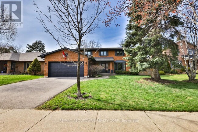 Building Photo - 2291 Dunedin Rd