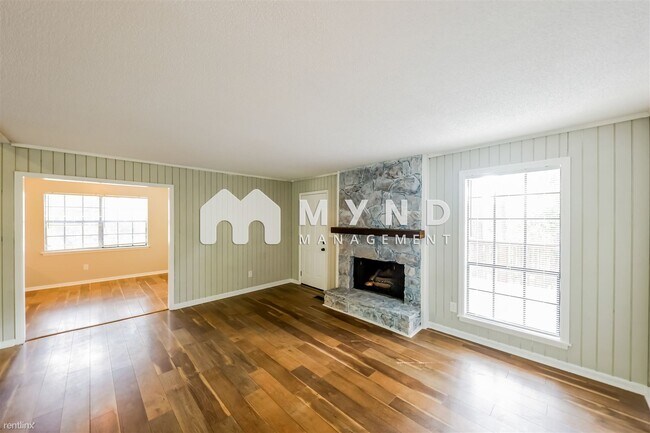 Building Photo - 4 br, 2 bath House - 3767 Chestnut Ridge Ln