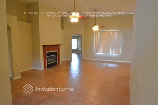 Foto del edificio - 6774 Cabello Dr