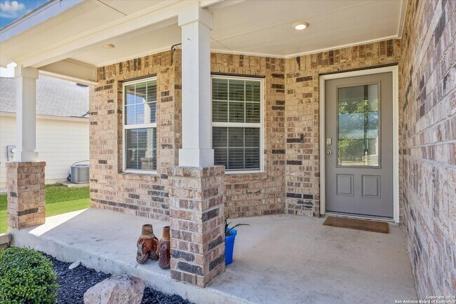 Building Photo - 9721 Moon Shine