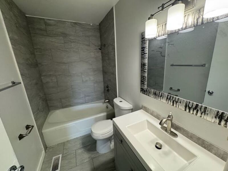 Foto principal - 2596 Robin Rd