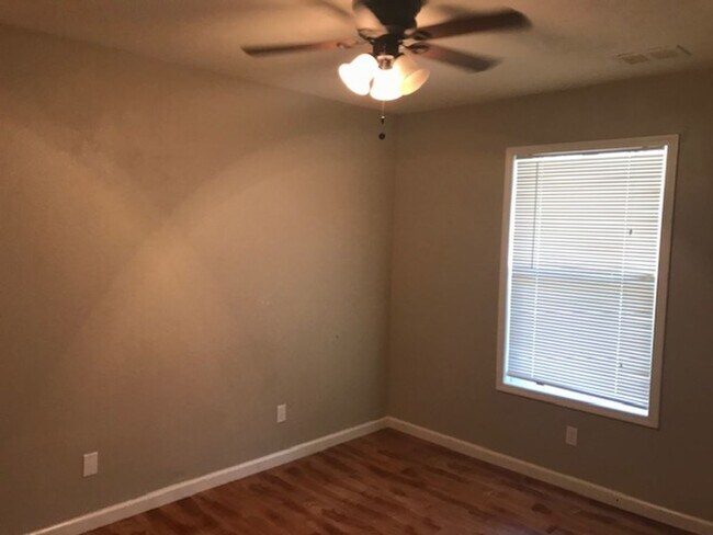 Foto del edificio - 2297 Beaumont St