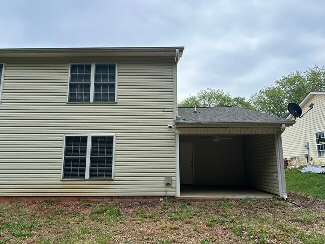 Foto del edificio - 125a Heatherbrook Ct