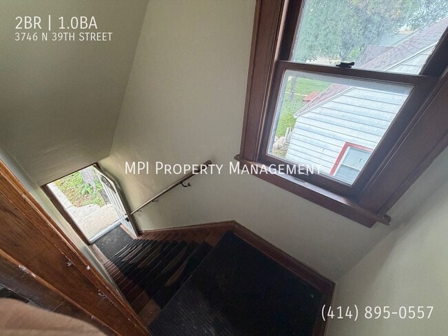 Building Photo - 3746 N 39th St