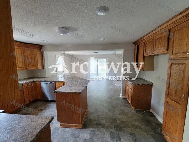 Foto del edificio - 5336 Farley St