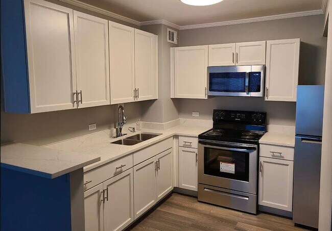 Foto del edificio - 3600 N Lake Shore Dr
