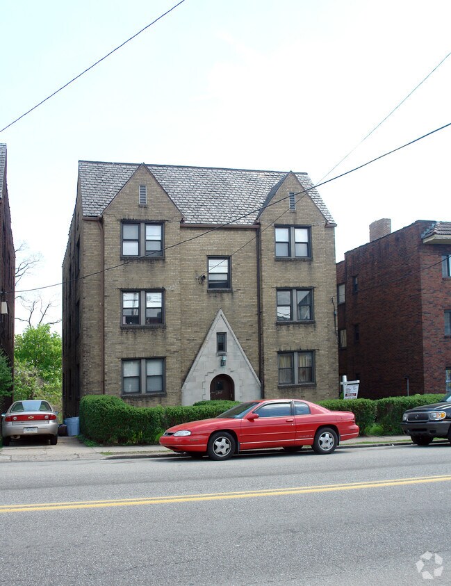 2247 Brownsville Rd, Pittsburgh, PA 15210 Apartments in Pittsburgh