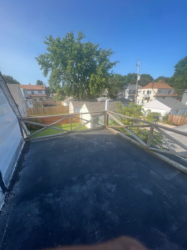 Building Photo - 3894 N 41st St