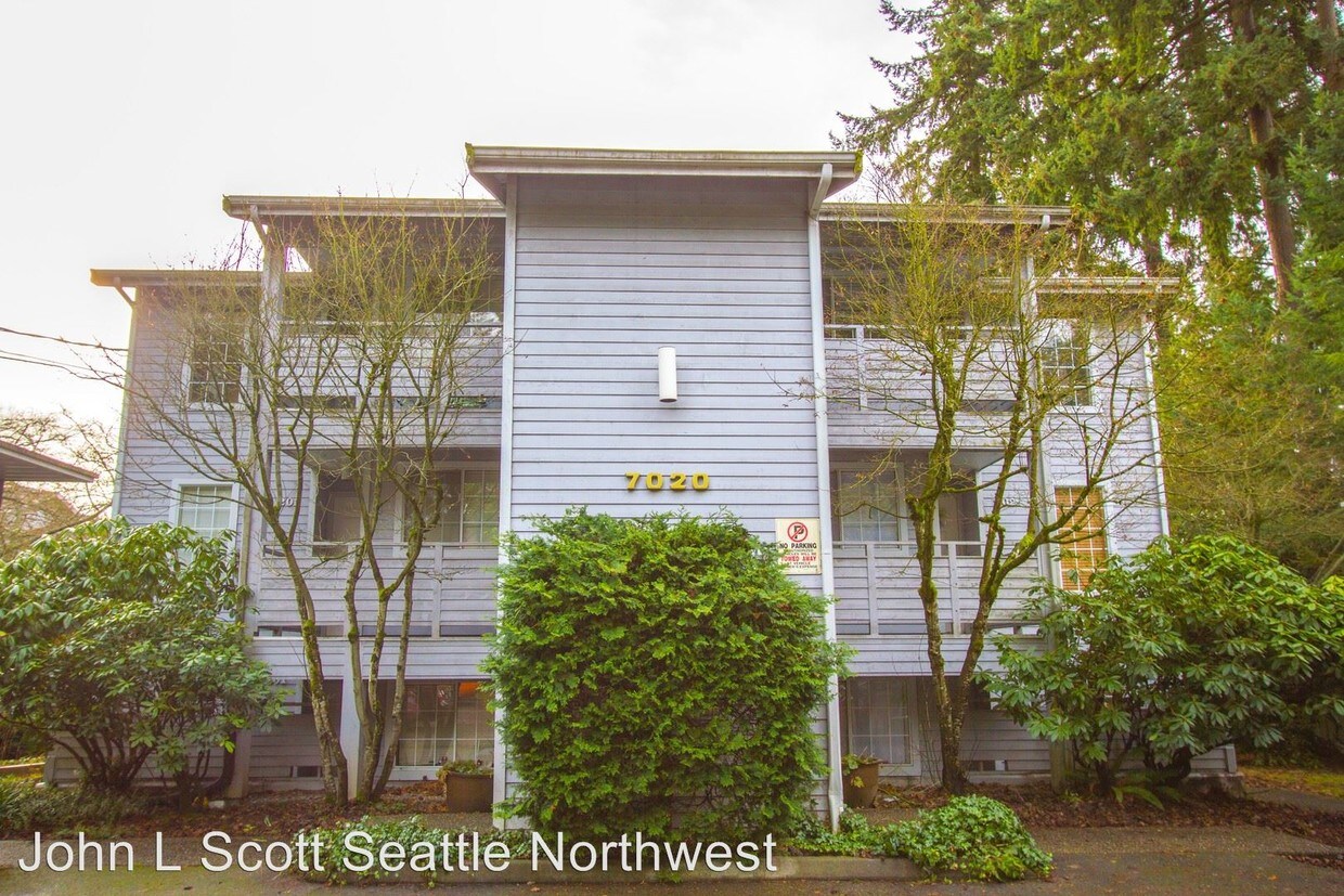 Primary Photo - 7020 208th St SW