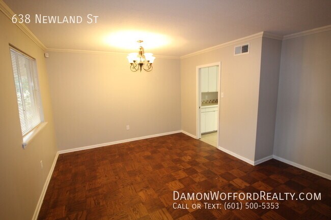 Foto del edificio - 638 Newland St