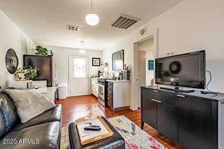 Foto del edificio - 1525 E Palm Ln