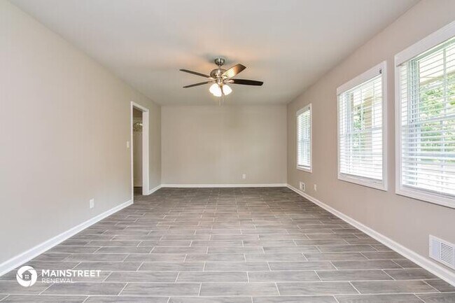 Foto del edificio - 3640 CORNWALL CT, DECATUR, GA 30032