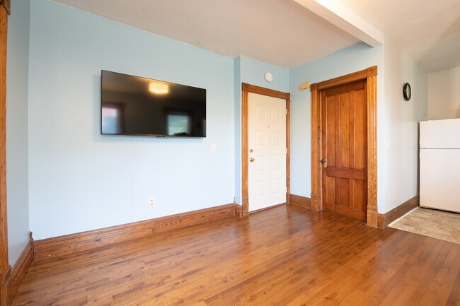 Foto del edificio - 129 Green St