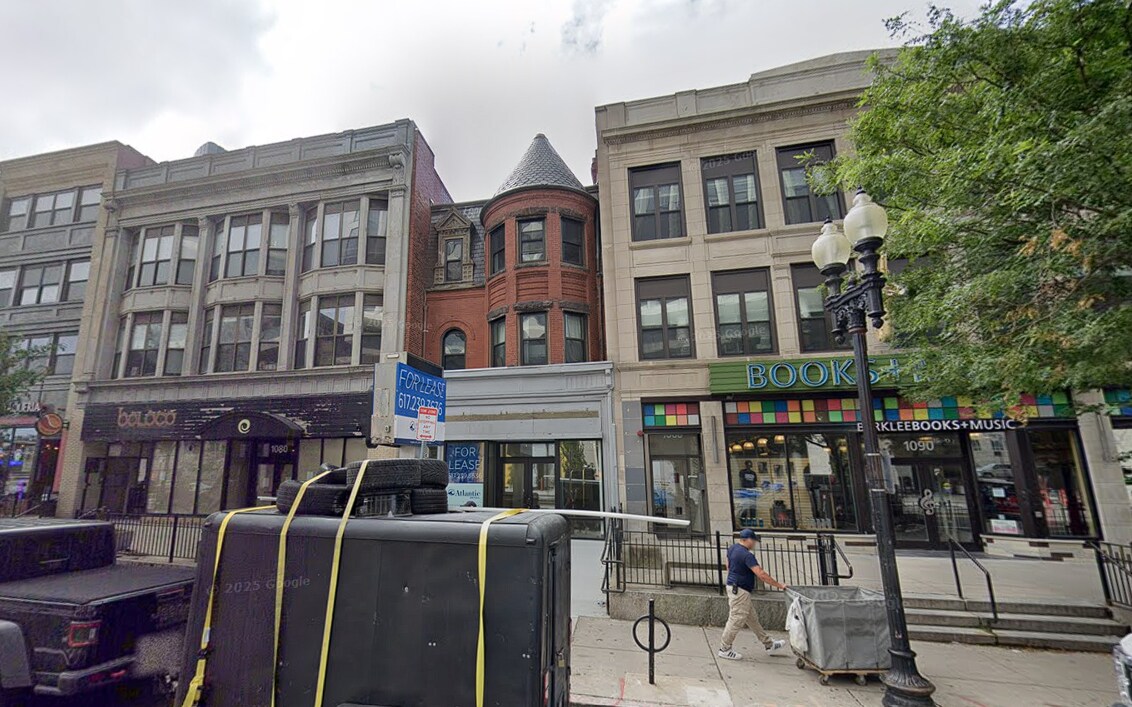 Building Photo - 1088 Boylston St