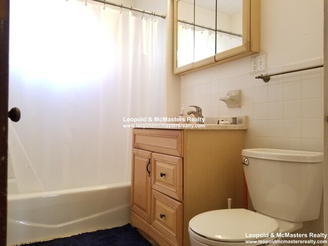 Foto del edificio - 25 Colborne Rd