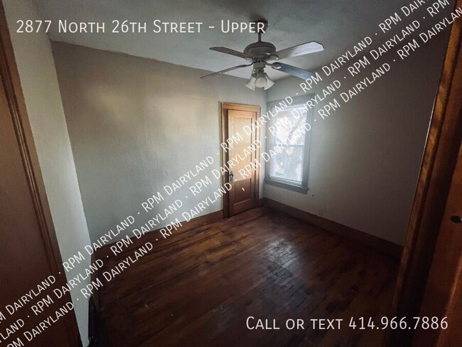 Foto del edificio - Huge 3BR upper unit in Park West neighborhood