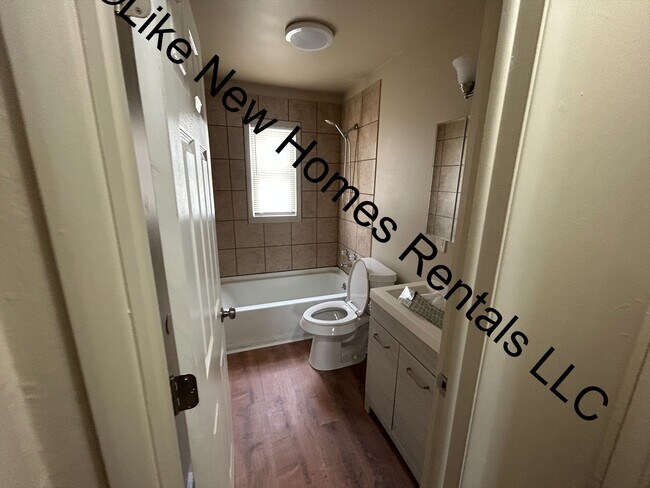 Foto del edificio - 4042 Otto St