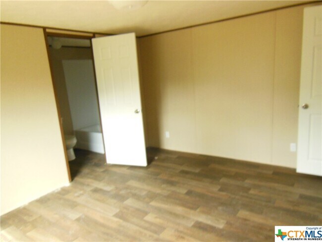 Foto del edificio - 250 Deer Valley St