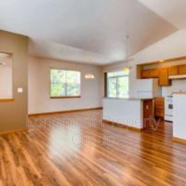 Building Photo - 635 Gooseberry Dr