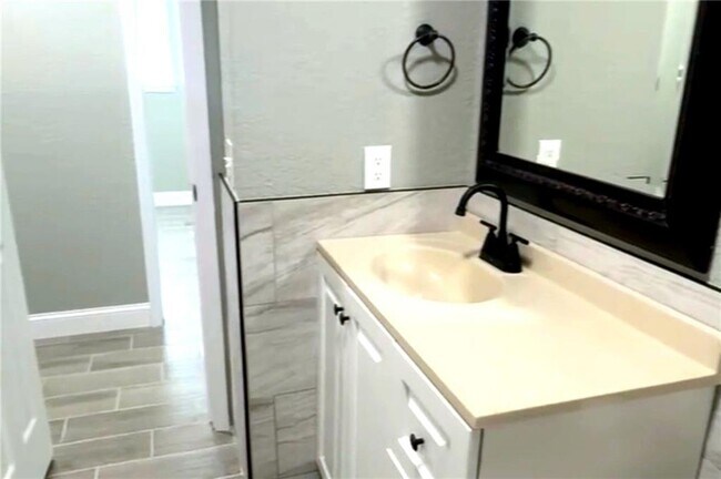 Foto del edificio - 907 N 14th St