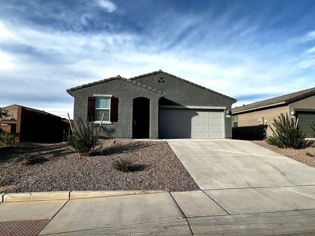 Building Photo - Brand New energy-efficient home!