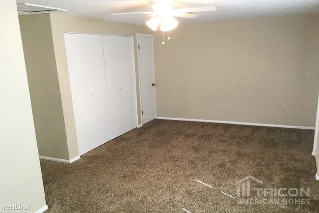 Foto del edificio - 7613 Coventry Dr