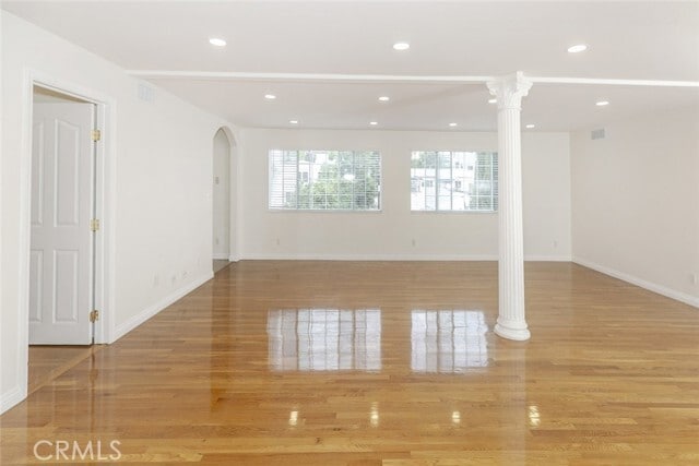 Building Photo - 1610 N Hoover St