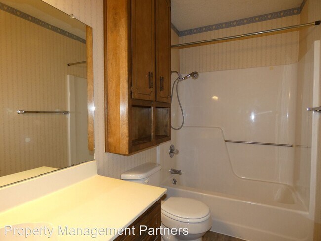 Foto del edificio - 3 br, 2 bath House - 1720 S Beech