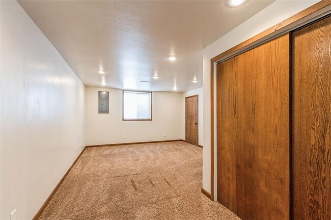 Foto del edificio - 824 10th Ave S