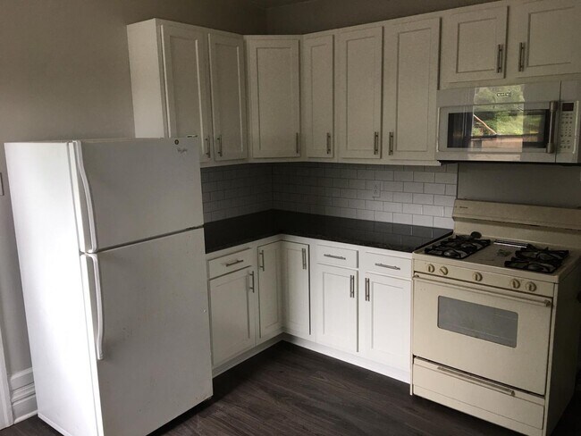 Foto del edificio - 1689 Morningside Ave