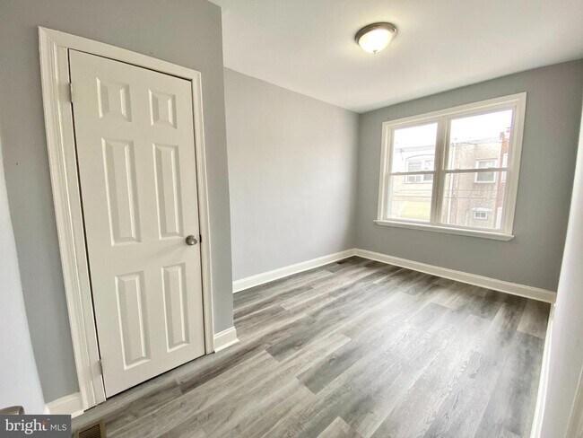 Foto del edificio - 7357 Garman St