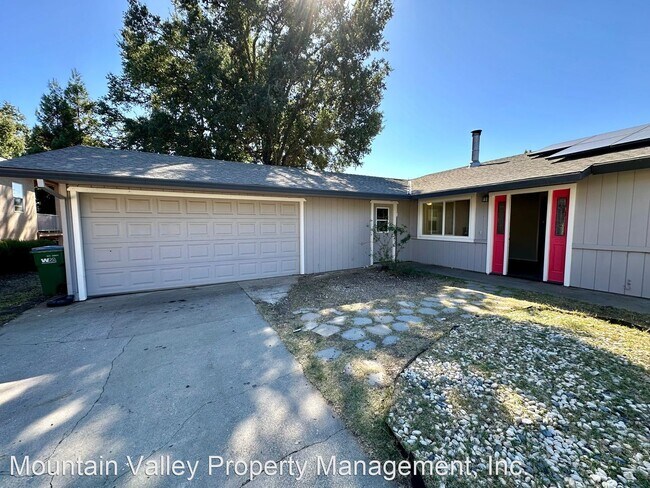 Foto del edificio - 3 br, 2 bath House - 18251 Lake Forest Dr