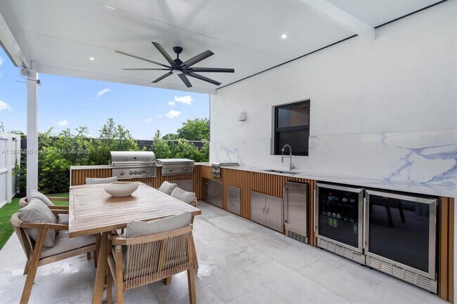 Foto del edificio - 10940 SW 180th St