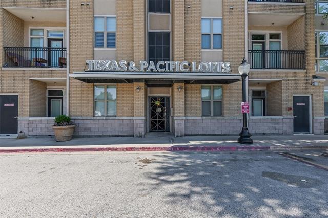 Foto del edificio - 201 W Lancaster Ave