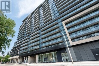 Building Photo - 3009-3009 Novar Rd
