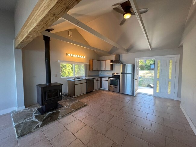 Building Photo - PENDING APPLICATION; Beachfront Cabin on H...