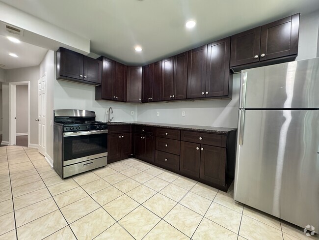 Building Photo - 181 Wegman Pky