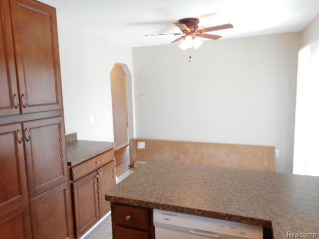 Building Photo - 25159 Normandy St