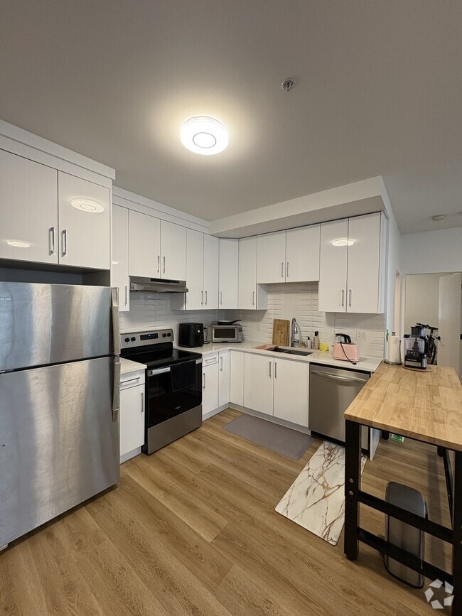 Building Photo - 5638 Crimson Ridge