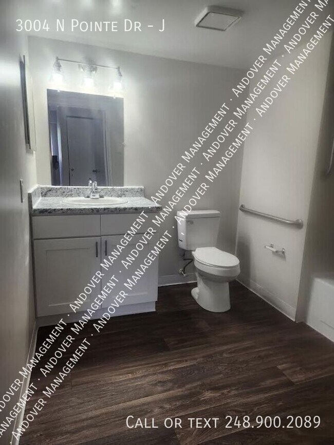 Foto del edificio - 3004 N Pointe Dr