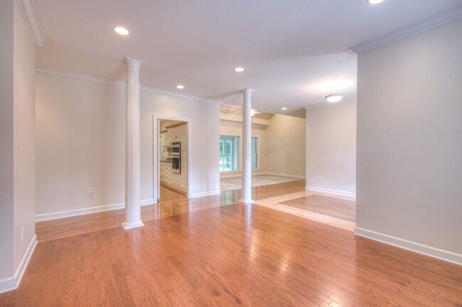 Foto del edificio - 604 Georgian Way